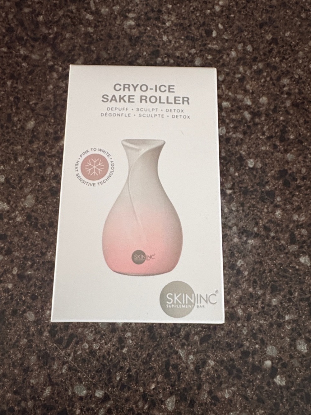 Cryo-Ice Sake Roller — Cooling Facial Sculptor